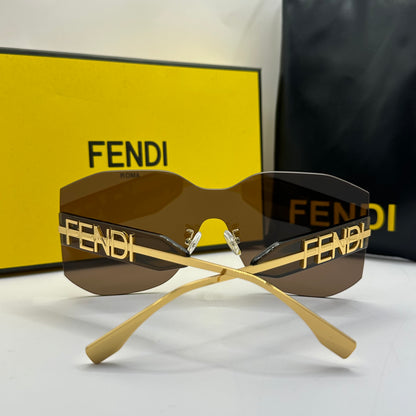 Fendi FE60067U