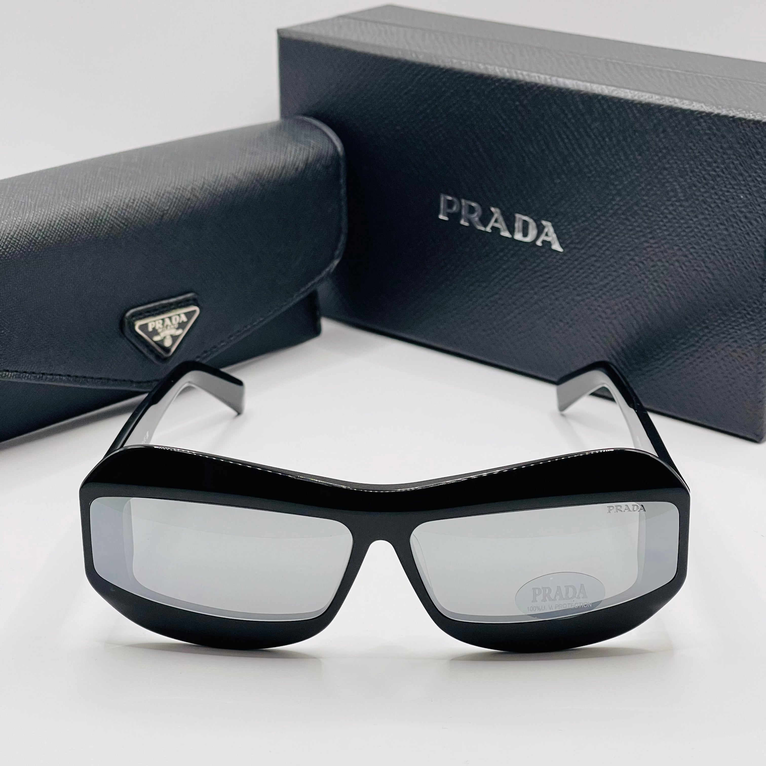 Prada PR30YS