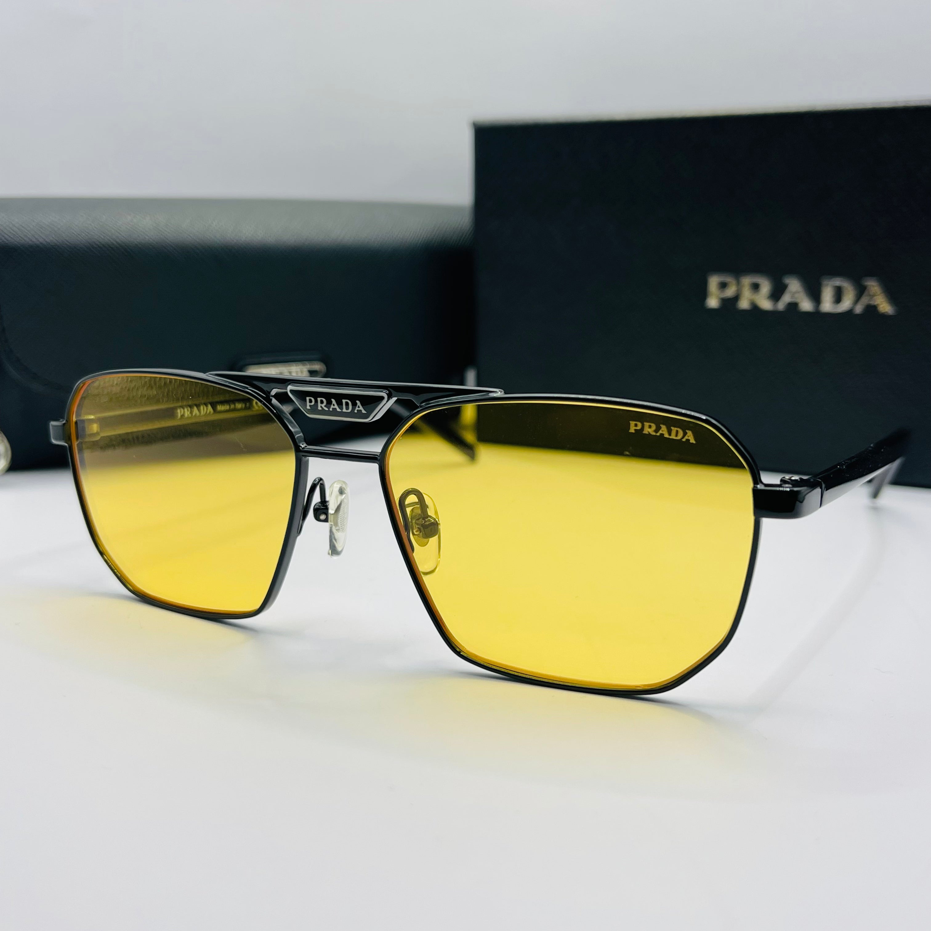 Prada PR 58YS