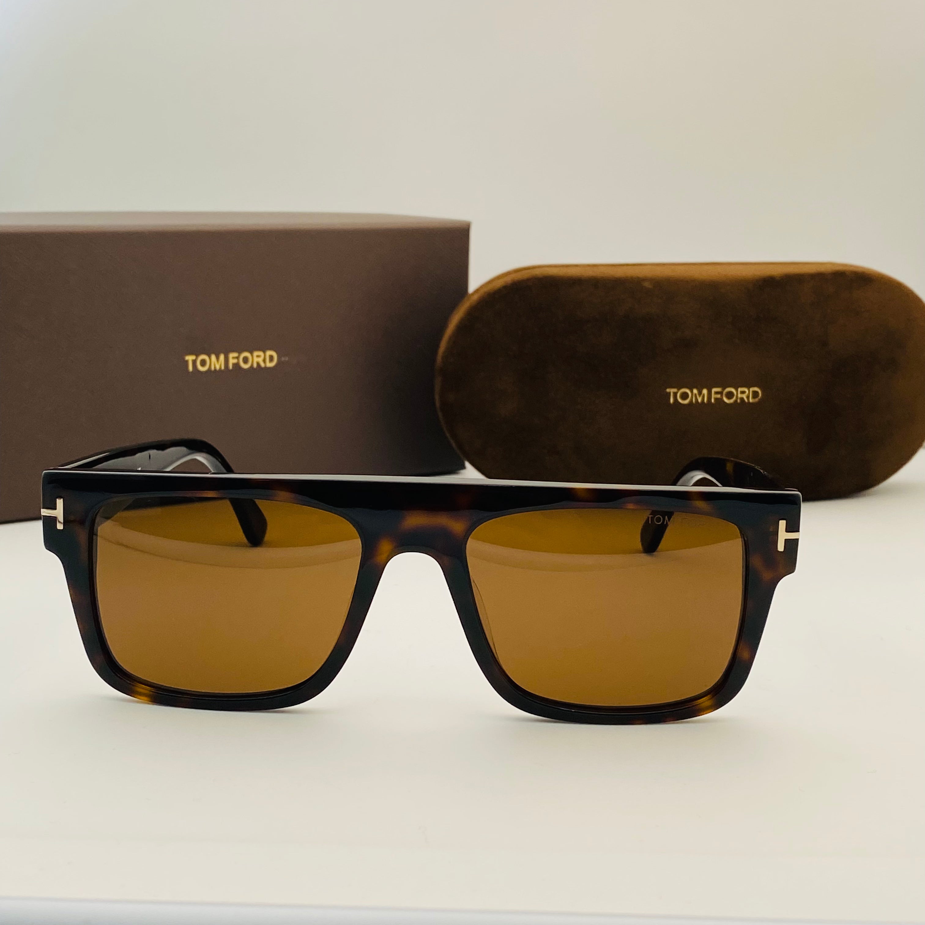 Tom Ford Dunning TF907