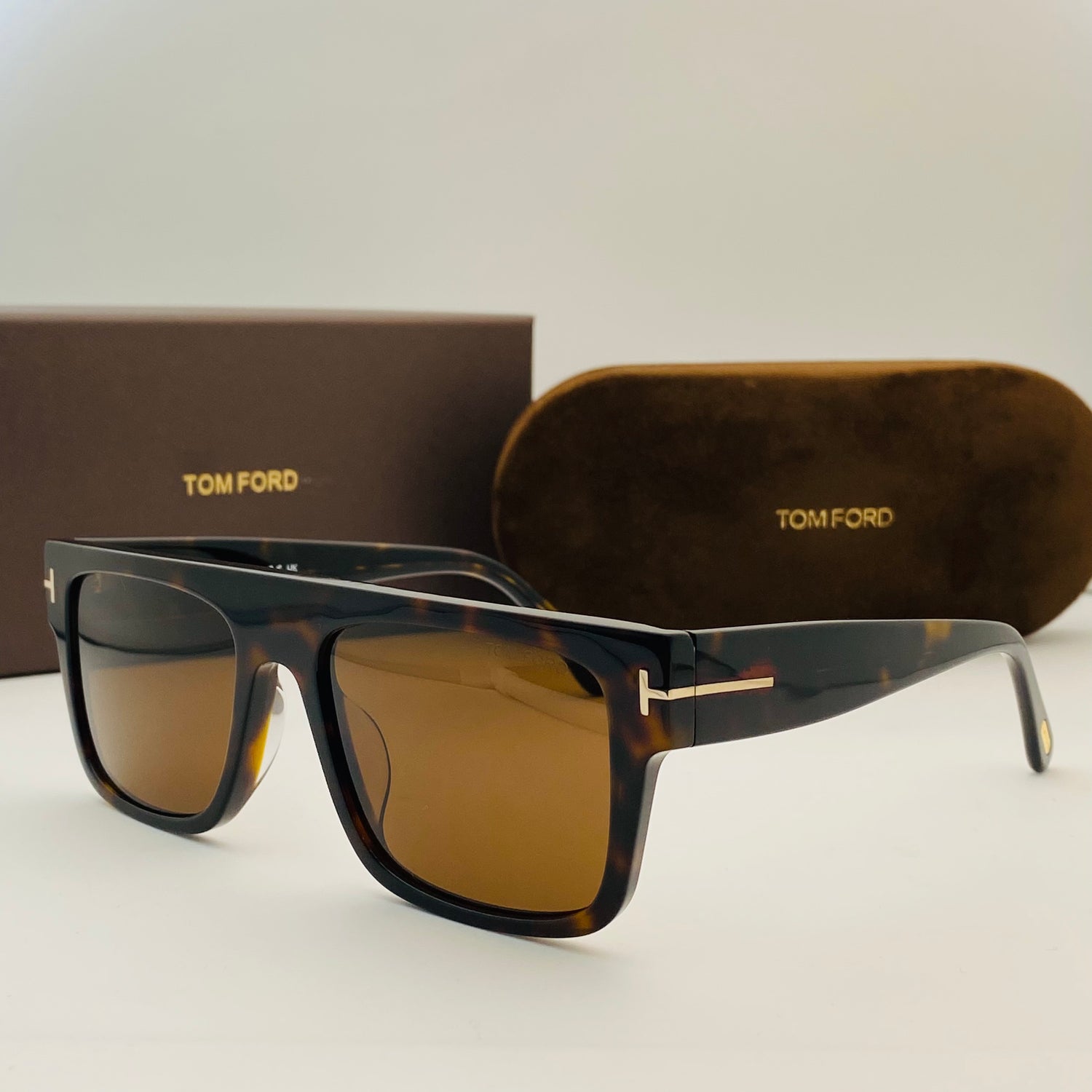 Tom Ford Dunning TF907