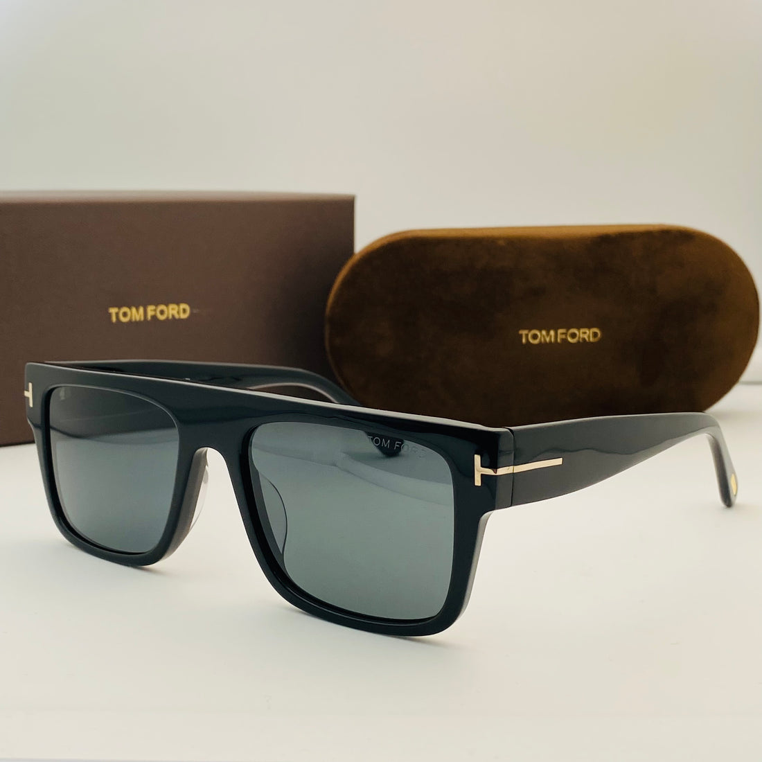 Tom Ford Dunning TF907