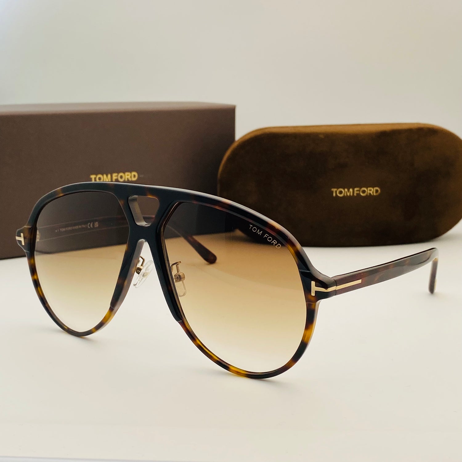 Tom Ford Bertrand TF1061