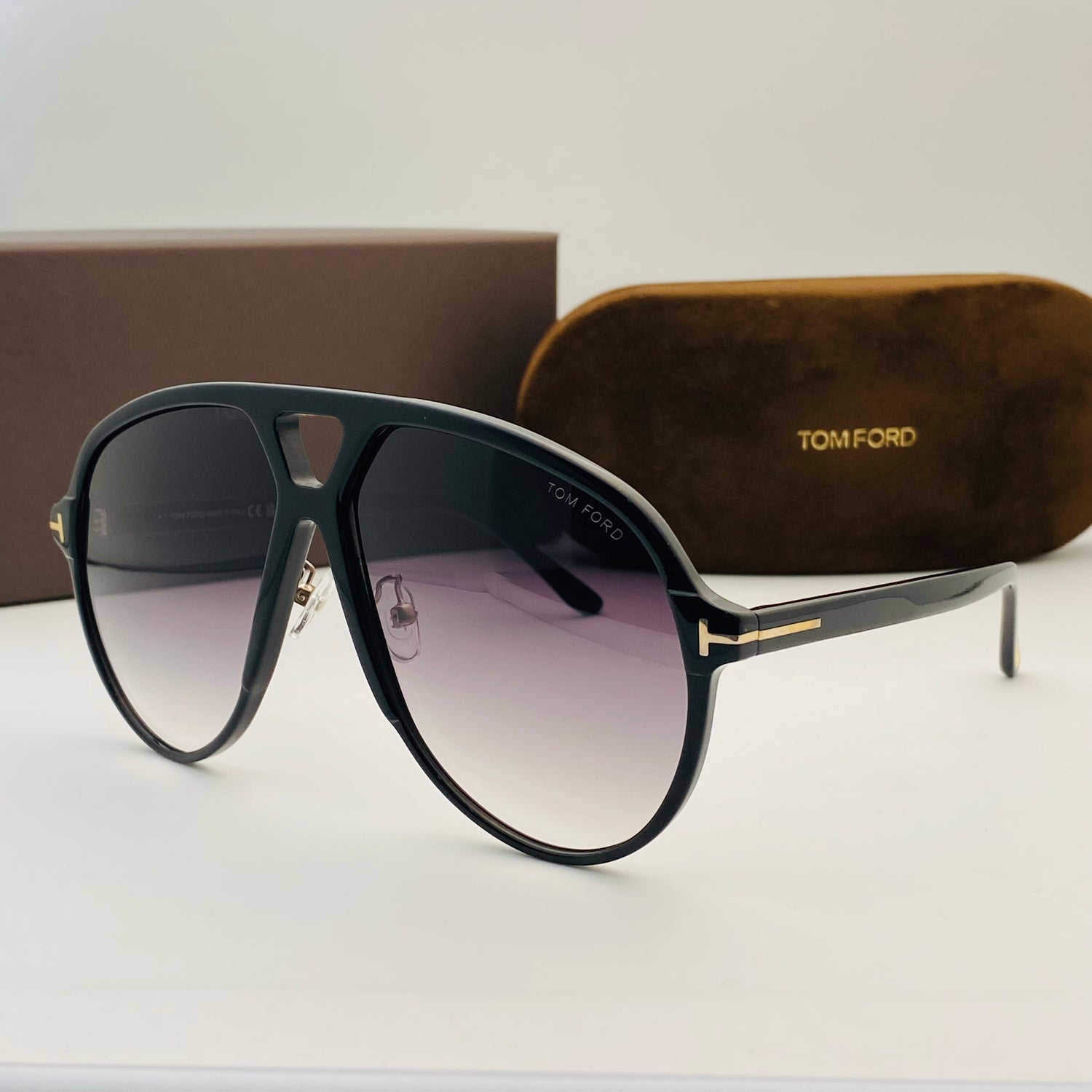 Tom Ford Bertrand TF1061