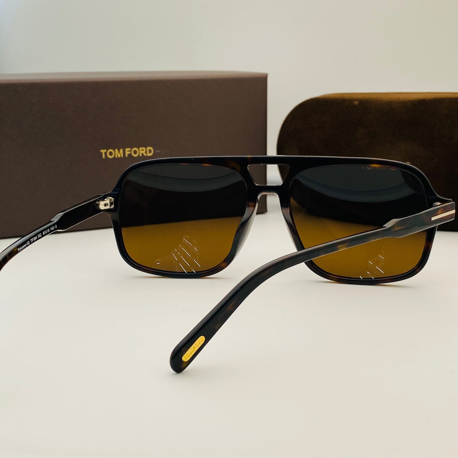 Tom Ford Falconer TF884