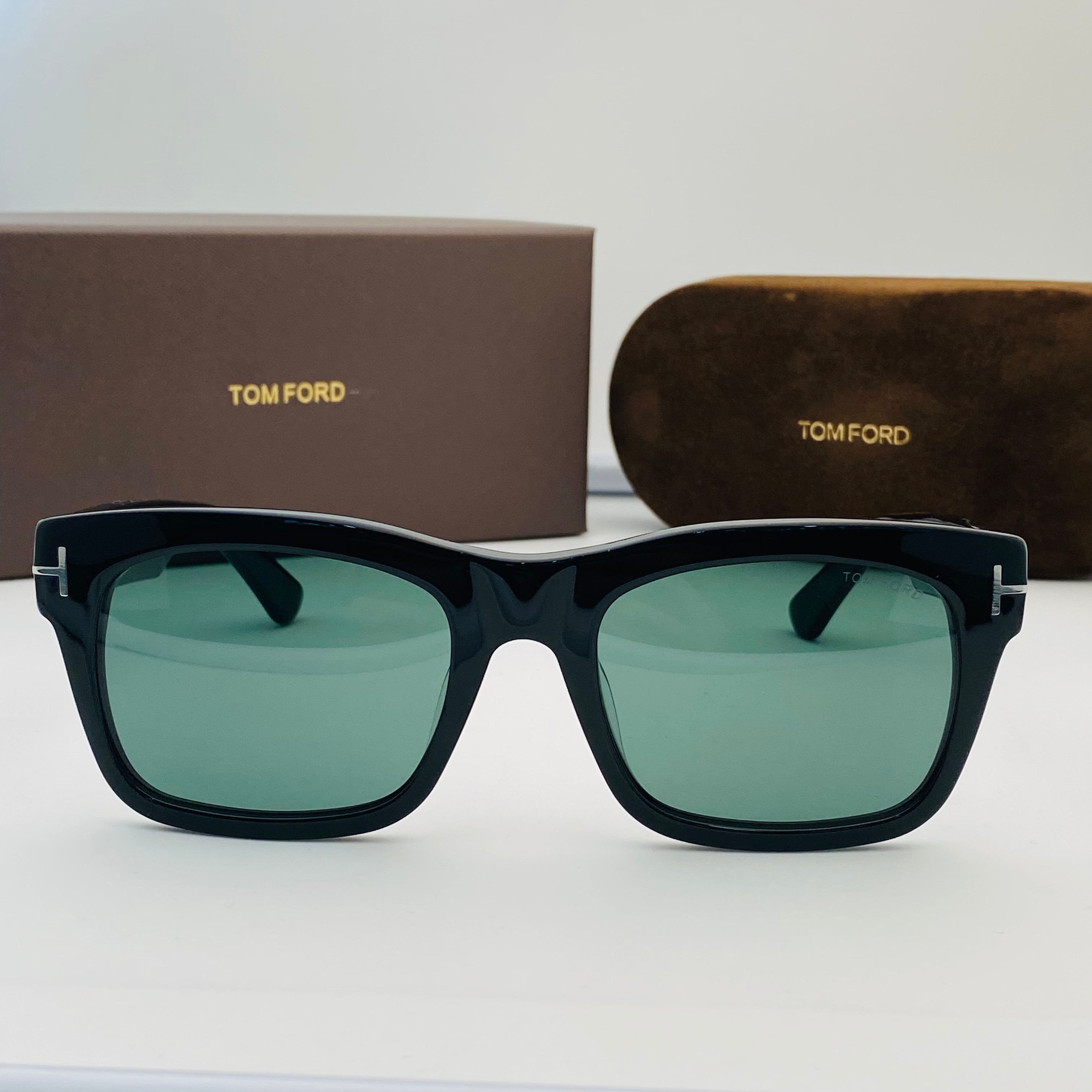 Tom Ford Nico TF1062