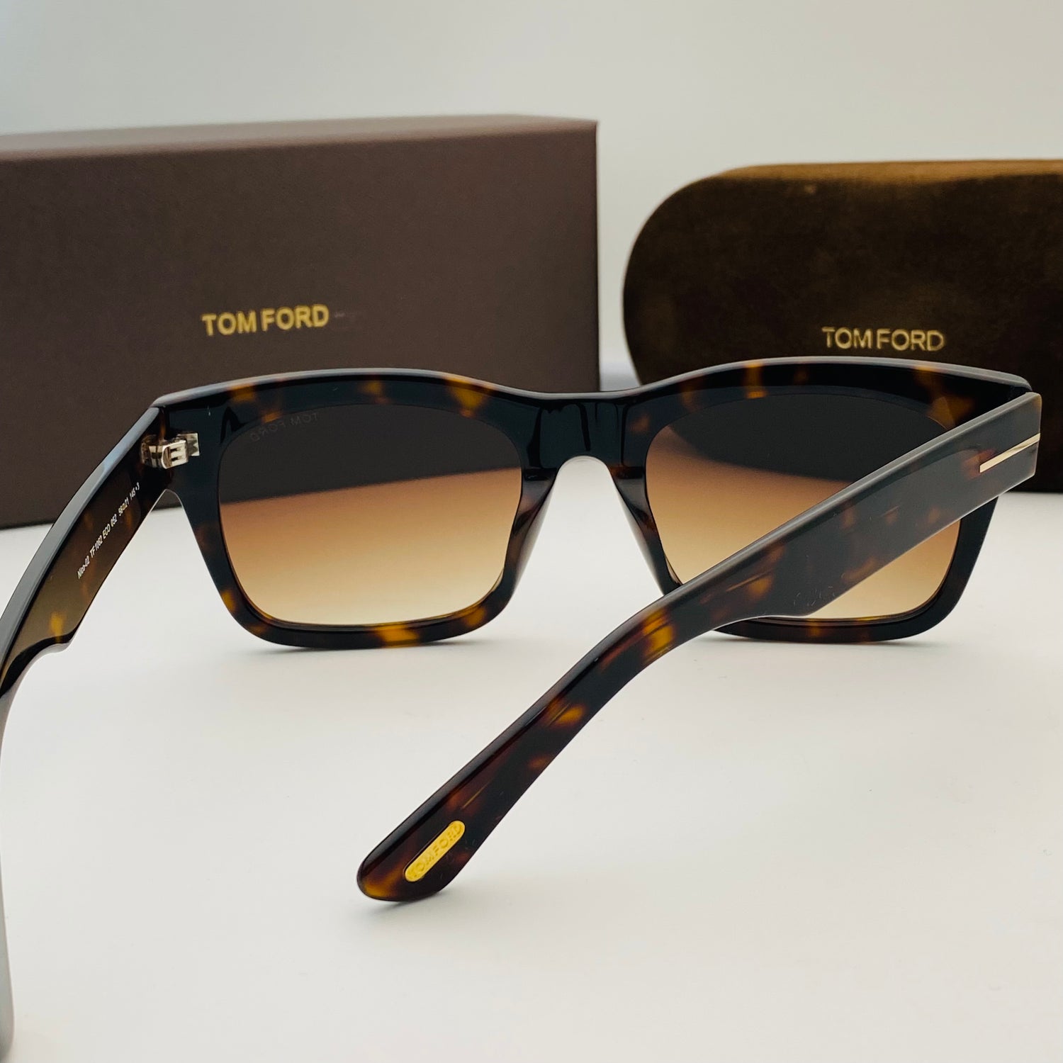 Tom Ford Nico TF1062