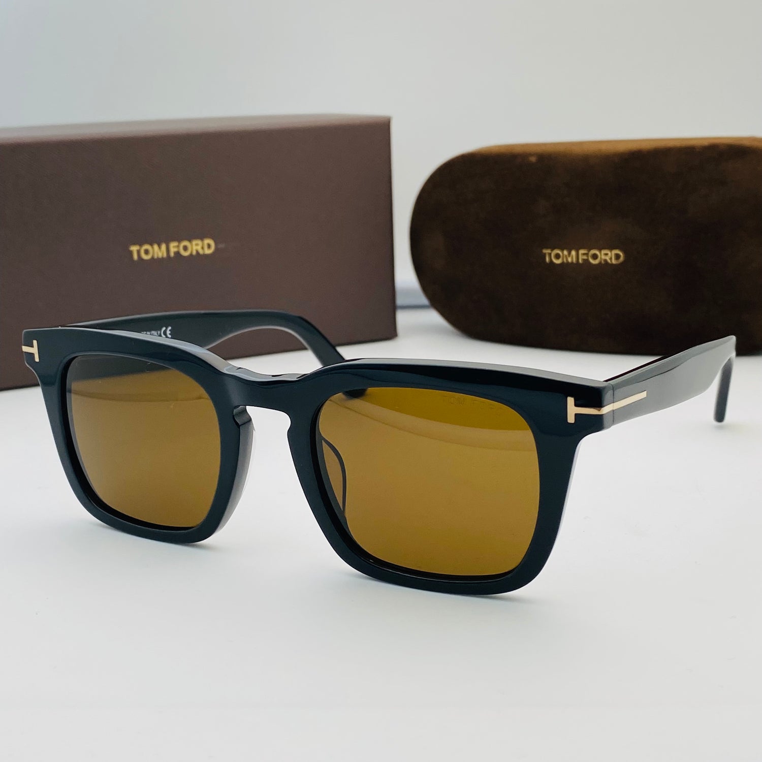 Tom Ford Dax TF751