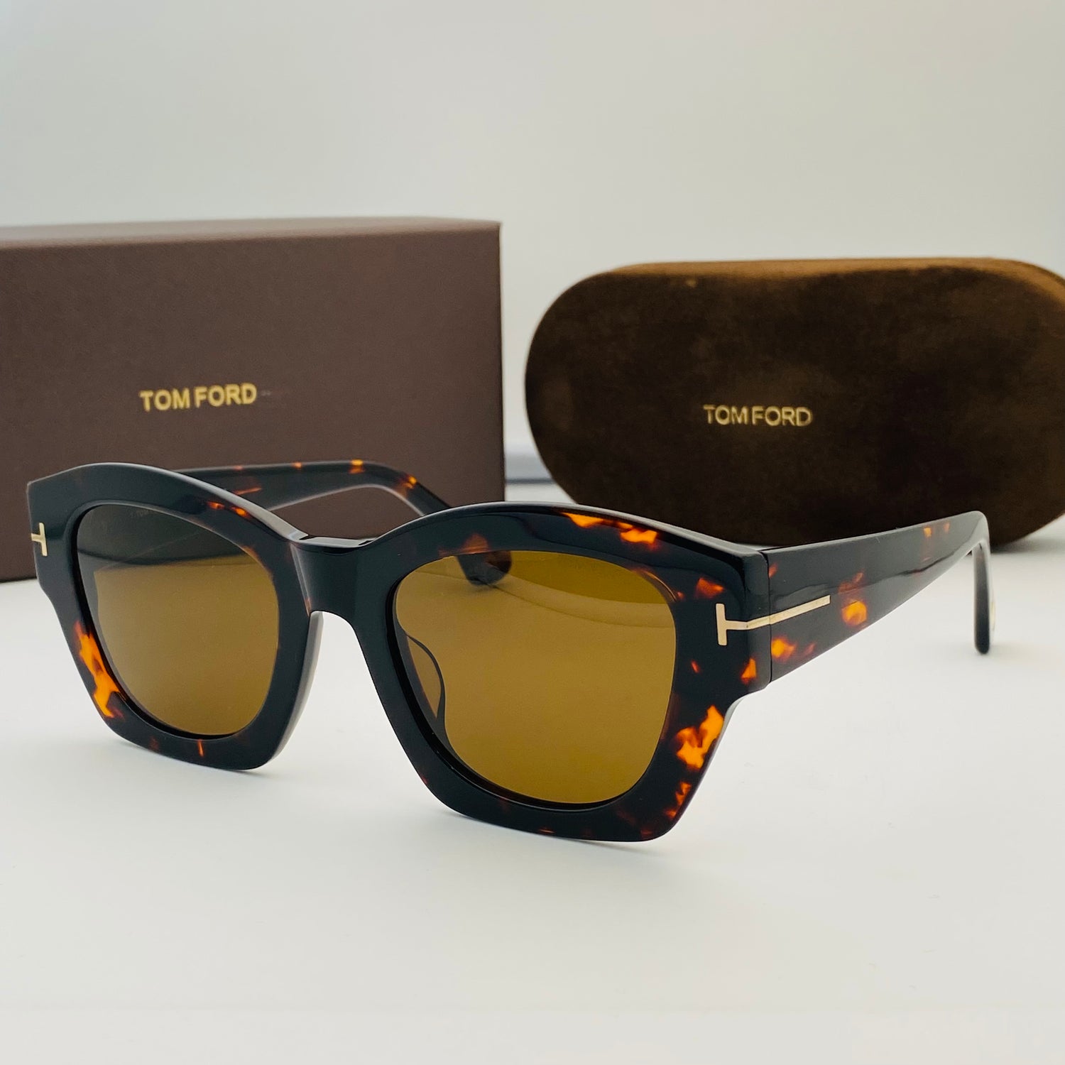 Tom Ford Guilliana TF1083