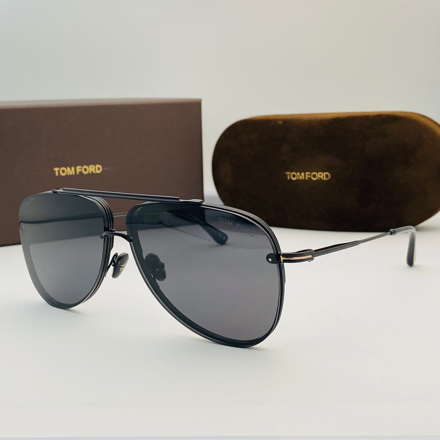 Tom Ford Leon TF1071