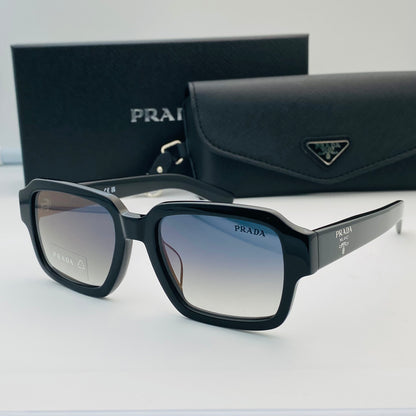 Prada SPR 02Z